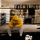 Grijze Remedy Studios-hoodie